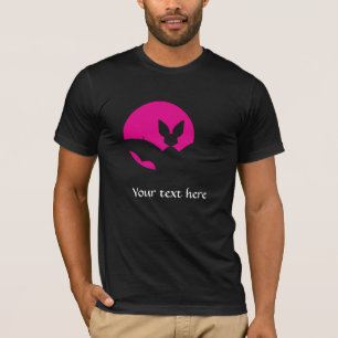 Camiseta Luar Rosa Silhueta de Morcego Arte Gótica