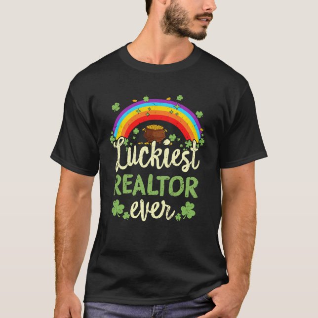 Camiseta Luckiest Realtor Ever St Patricks Day Rainbow Men  (Frente)