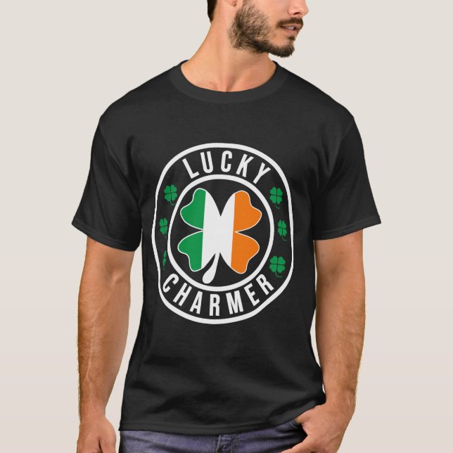 Camiseta Lucky Charmer Irish Flag Shamrock T Shirt (Frente)