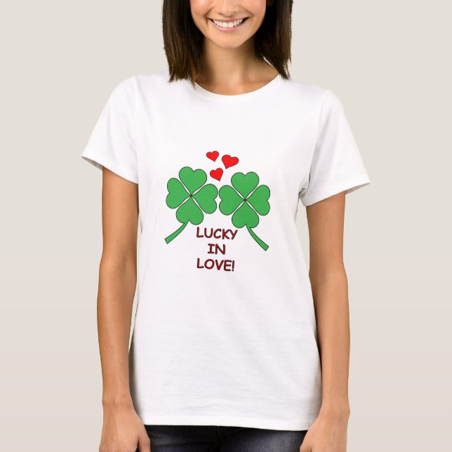 Camiseta Lucky In Love Heart Clover (Frente)