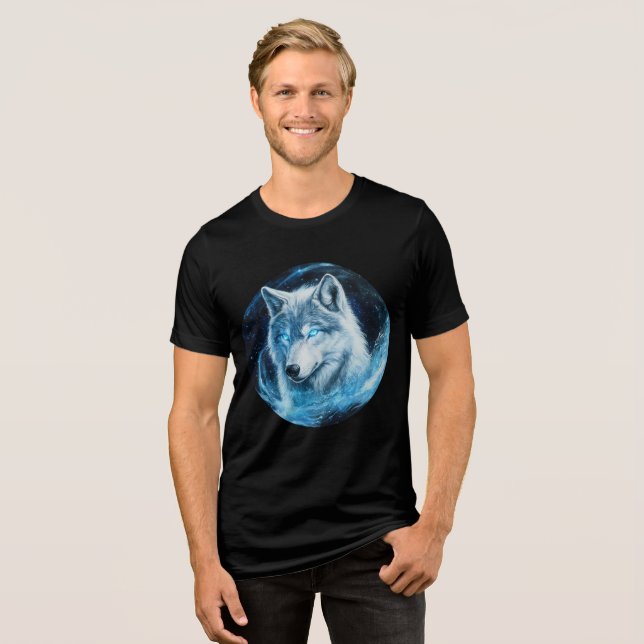 Camiseta Luminous Ice Wolf in Galaxy Swirl (Frente Completa)