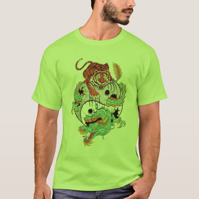 Camiseta Luta do tigre do dragão (Frente)