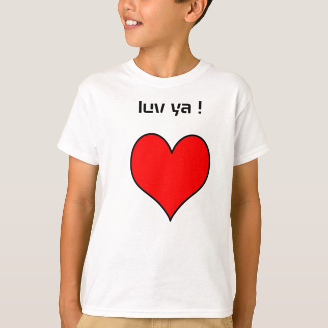 CAMISETA "LUV YA!" CORAÇÃO (Frente)