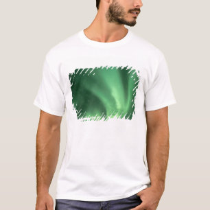Camiseta luzes do norte, aurora boreal, sobre as colinas