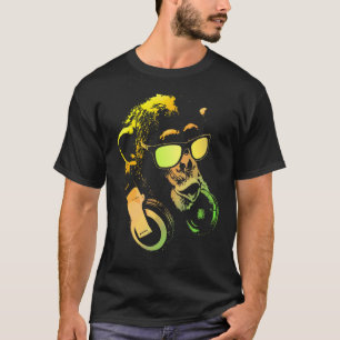 Camiseta Macaco Chimpanzé Com Óculos De Sol E Fones De Ouvi