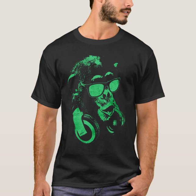 Camiseta Macaco Chimpanzé Com Óculos De Sol E Fones de ouvi (Frente)
