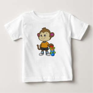 Camiseta Macaco como skater com skate