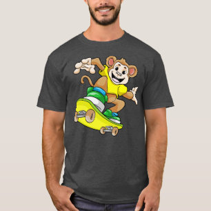 Camiseta Macaco engraçado está andando de skate