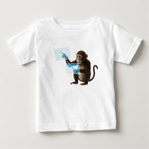 Camiseta Macaco Inteligente Usando Wo Holográfico Futurista