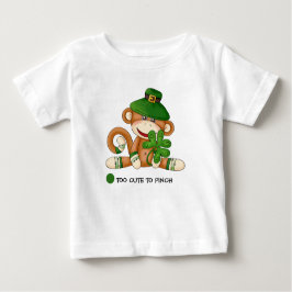 Camiseta Macaco-meia com Rua de Shamrock.
