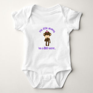 Camiseta Macaco Tem Uma Irmã Secreta.