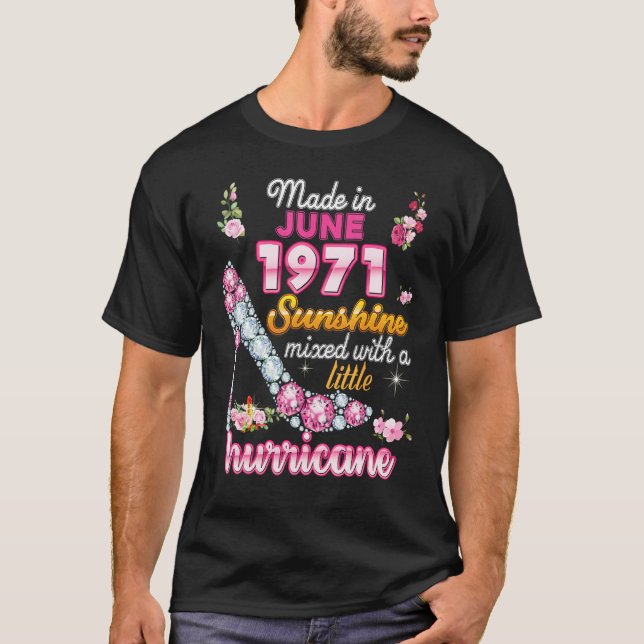 Camiseta Made In June 1971 Sunshine Mixed With A Little Hur (Frente)