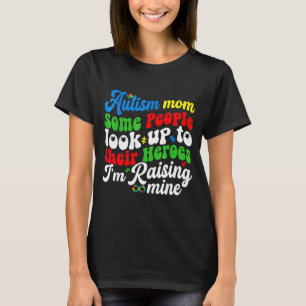 Camiseta Mãe autista criando meu herói groovy retro puzzle 