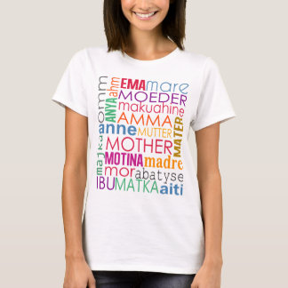 Camiseta Mãe colorida em muitas línguas