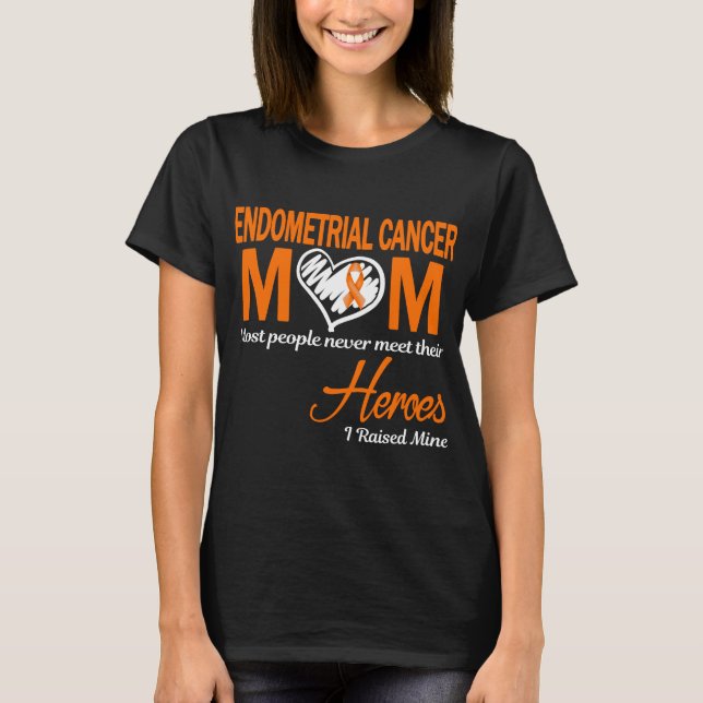 Camiseta Mãe com Câncer Endometrial Eu Criei o Meu (Frente)