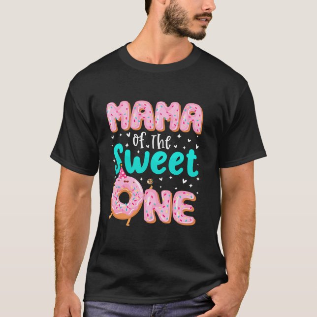 Camiseta Mãe Da Fama De Tema De Uma Rosquinha Doce (Frente)