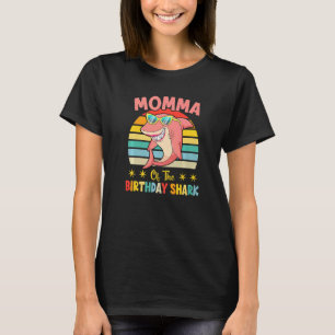 Camiseta Mãe Da Família De Aniversário Do Tubarão Que Corre