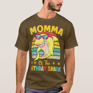 Camiseta Mãe Da Família De Aniversário Do Tubarão Que Corre