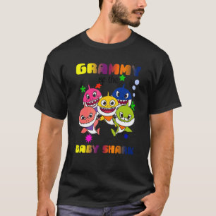 Camiseta Mãe da Família de Tubarão de Aniversário do Grammy