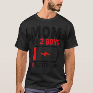 Camiseta Mãe de 2 rapazes com bateria fraca do Dia de as mã