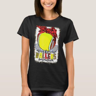 Camiseta Mãe De Ambos Os Tênis De Futebol Ocupado Levantand