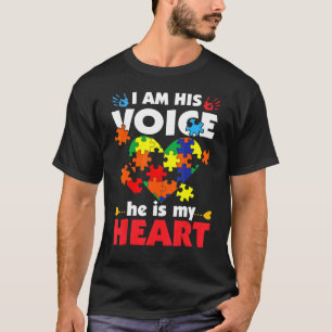 Camiseta Mãe de Autista Eu Sou Sua Voz Ele É Meu Coração Co