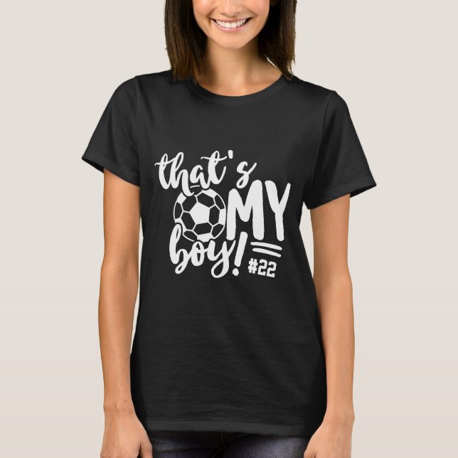 Camiseta Mãe de Futebol Esse é o MEU Menino Nome Número (Frente)