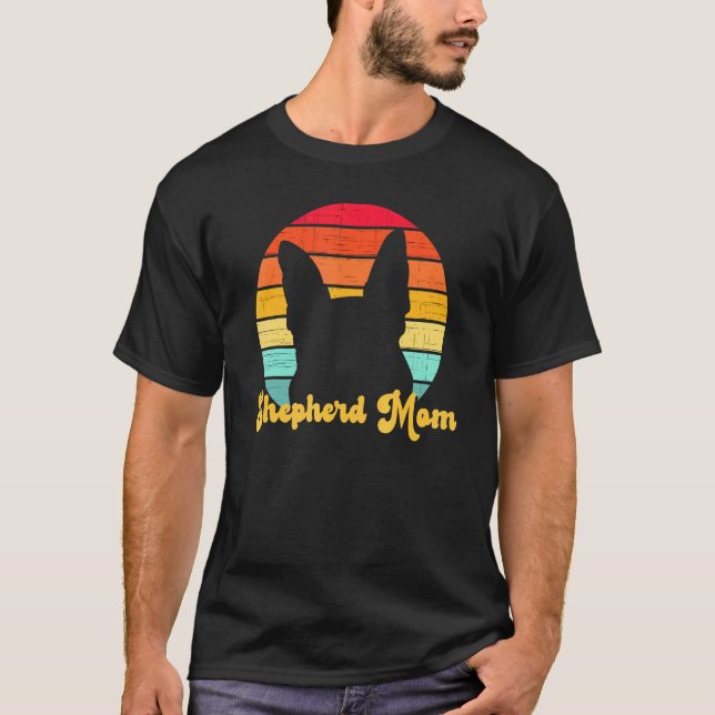 Camiseta Mãe de Pastor Alemão Retro para Mulheres (Frente)