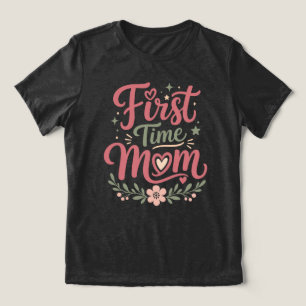 Camiseta Mãe de Primeira Viagem Design Floral Fofo