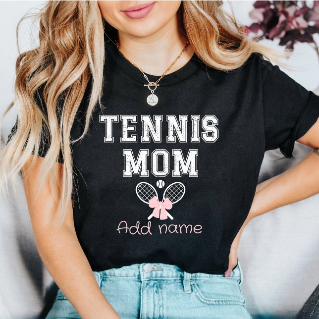 Camiseta Mãe de Tenista Personalizada com Laço Rosa e Raque (Criador carregado)