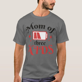 Camiseta Mãe de três cita amigos