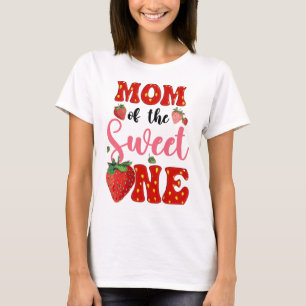 Camiseta Mãe De Um Doce Gir primeiro aniversario De Morango
