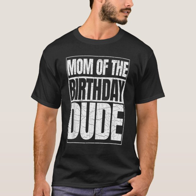 Camiseta Mãe Do Dia de as mães De Aniversário Orgulha A Mãe (Frente)