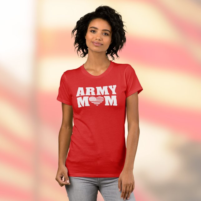 Camiseta MÃE DO EXÉRCITO com Coração e Bandeira (Criador carregado)
