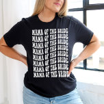 Camiseta Mãe do Partido Branca de Brincadeira<br><div class="desc">Procurando um presente único e personalizado para a mãe da noiva? Não olhe mais do que nossa mãe branca da Noiva personalizada e correspondente t-shirt do partido noiva! Esta camisa é perfeita para qualquer festa de solteira. Esta camisa não só é na moda e confortável, como também apresenta temas divertidos...</div>