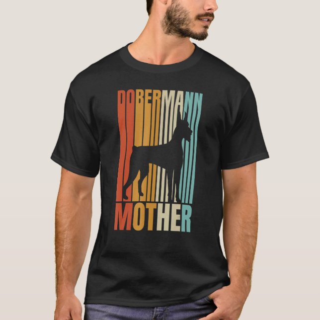 Camiseta Mãe Dobermann Retro Mulher Cachorro (Frente)