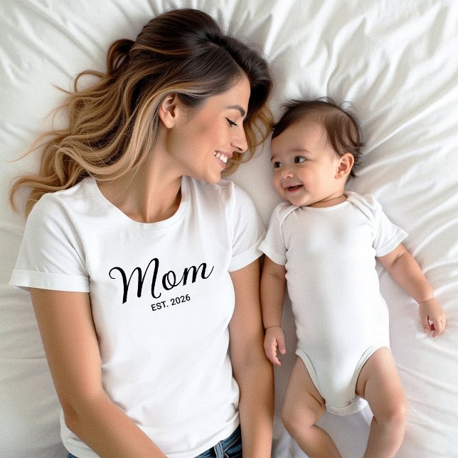 Camiseta Mãe em Letra Preta Estabelecida (Criador carregado)