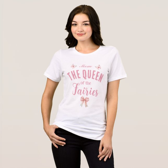 Camiseta Mãe Engraçada Gêmeas Fadas Aniversário (Frente Completa)