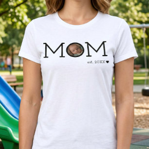 Camiseta Mãe Estabelecida Coração Preto Mínimo Foto