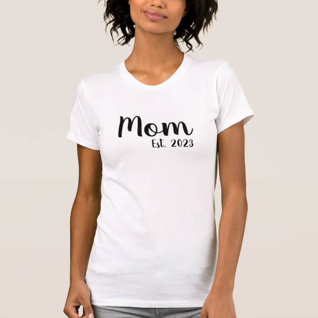 Camiseta Mãe Estabelecida em Letra Preta (Frente)