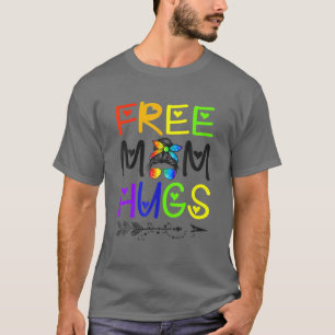 Camiseta Mãe Livre Abraça Orgulho LGBT do Arco-Íris Mensal
