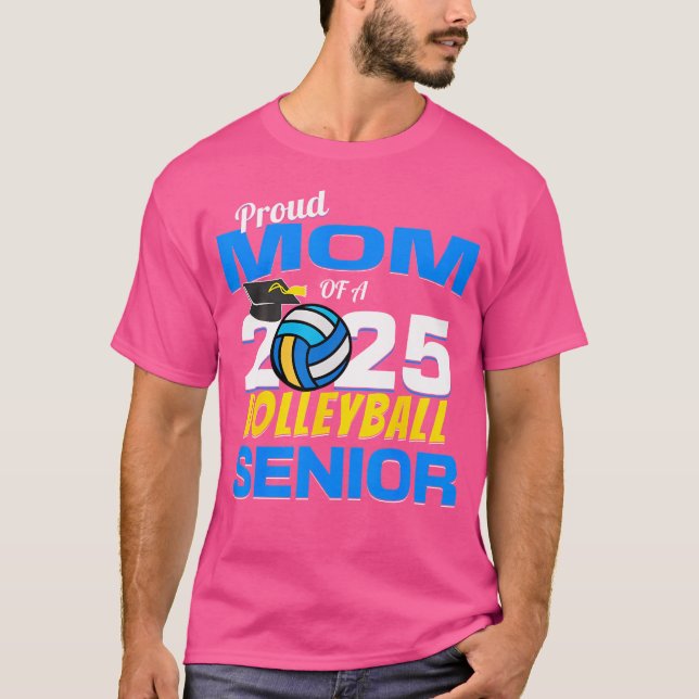 Camiseta Mãe mais velho 2025 Orgulhosa Mãe De Um Volleyb Ma (Frente)
