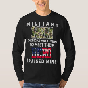 Camiseta Mãe Militar Eu Criei As Forças Armadas Da América 