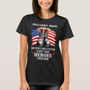 Camiseta Mãe Militar Eu Criei As Forças Armadas Da América 