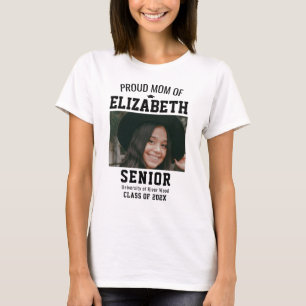 Camiseta Mãe Orgulhosa Graduada no Ano Sênior Personalizado