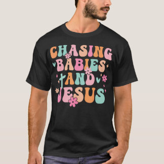 Camiseta Mãe Perseguindo Bebês E Jesus Religioso Cristão