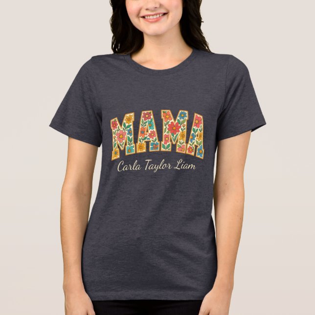 Camiseta Mãe Personalizada com Nomes de Crianças ou Ano Pas (Frente)