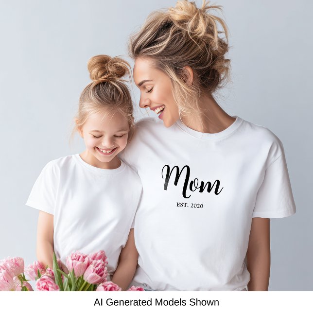 Camiseta Mãe Rótulo Preto Estabelecida (Mom established playful script text t-shirt - a perfect gift for mom!)