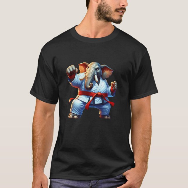 Camiseta Maestria de Elefante de Karatê (Frente)