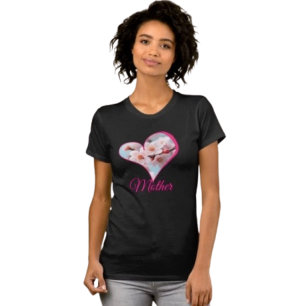 Camiseta Magia de Flor de Cerejeira Rosa